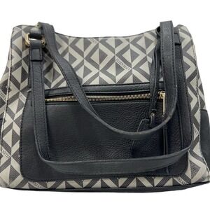 ELLEN TRACY Black and White Geometric Shoulder Bag Purse